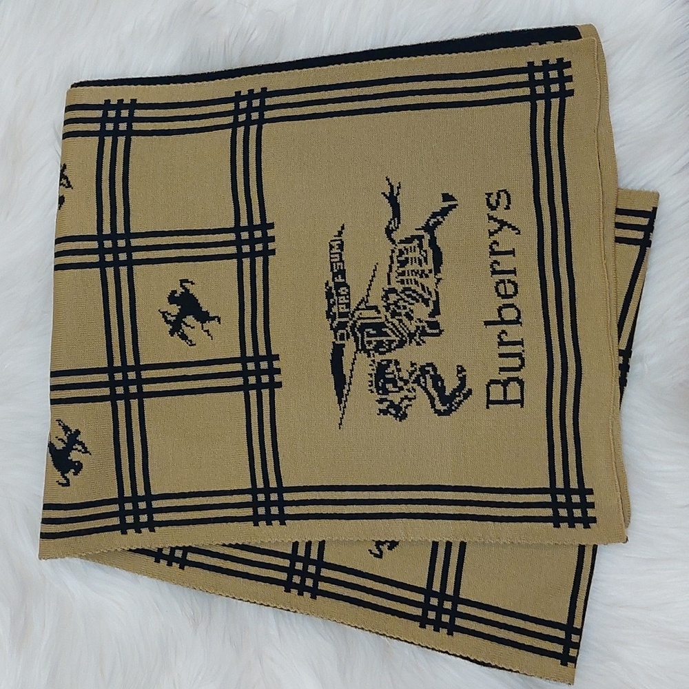 Vintage Burberry Reversible Knit Scarf